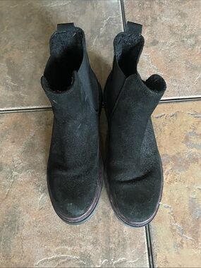 Black Suede Danassa Ankle Boots